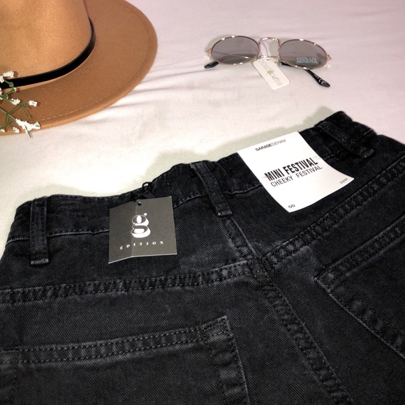 Denim shorts - Picture 3 of 6